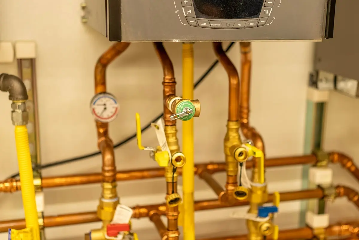 Licensed technician providing Water Heater Installation for a homeowner in El Granada